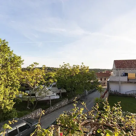 Apartment Village Skuric